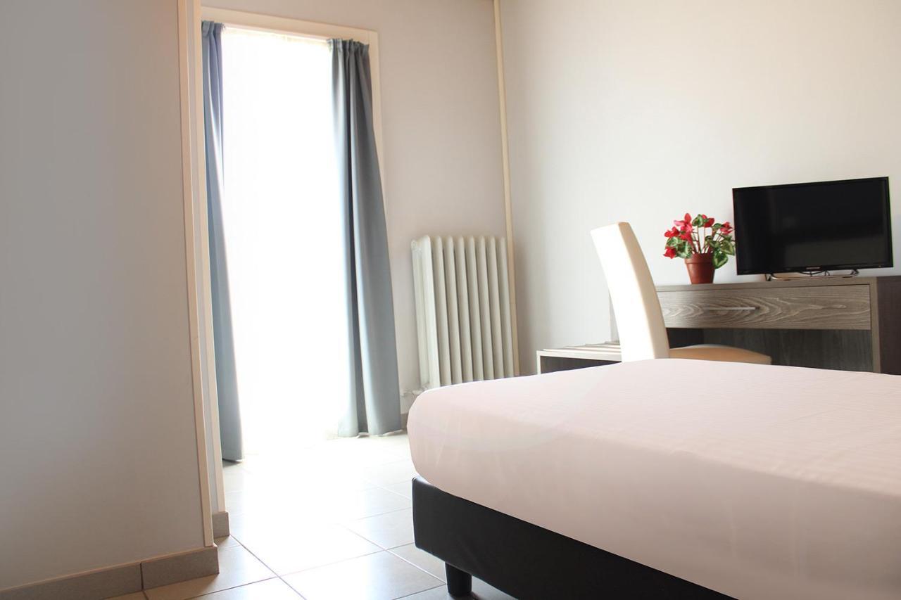 Hotel Savoia Poggio Rusco Экстерьер фото